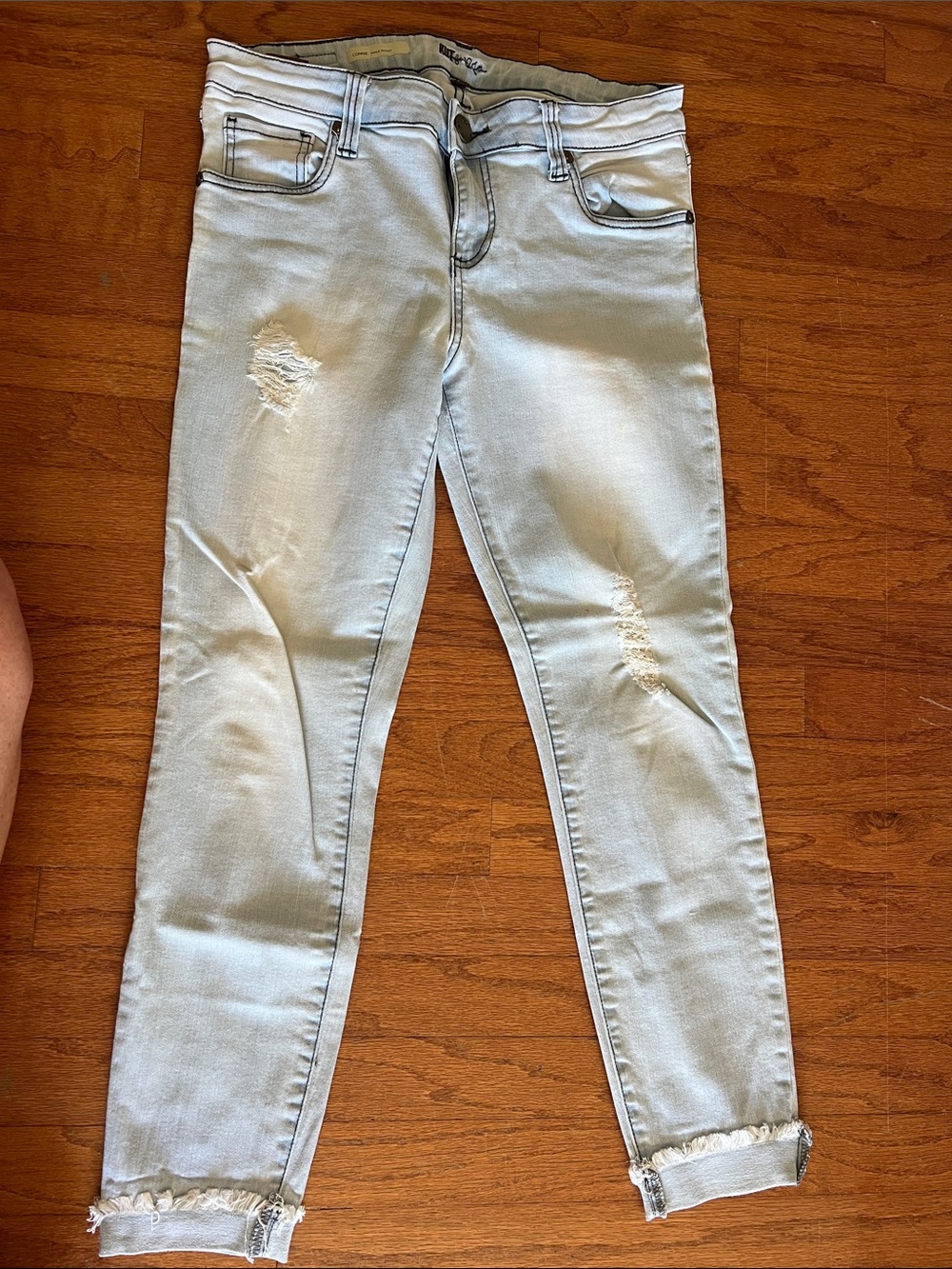 Kut from the Kloth Light Blue Distressed Skinny Jeans